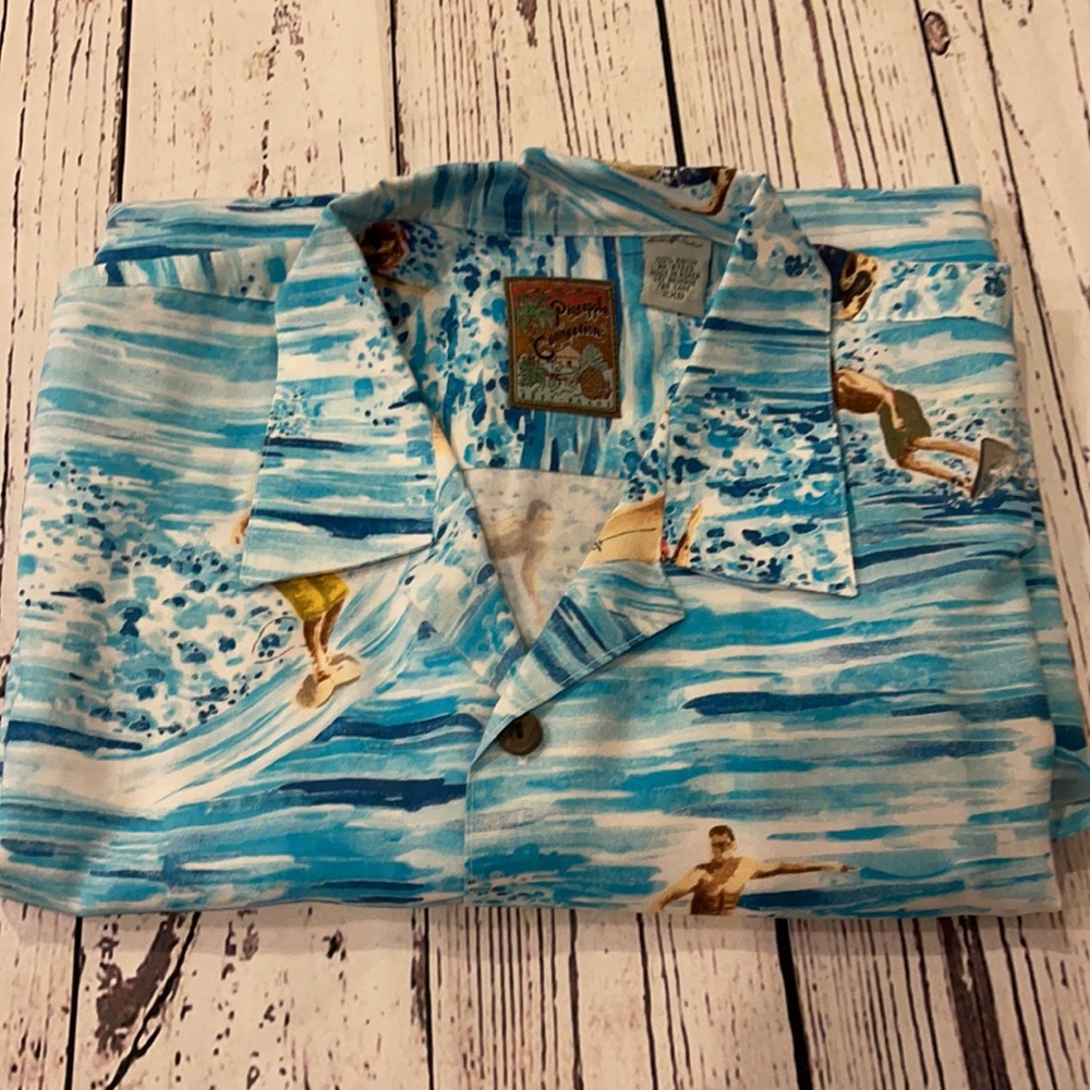 Pineapple Connection surf shirt
